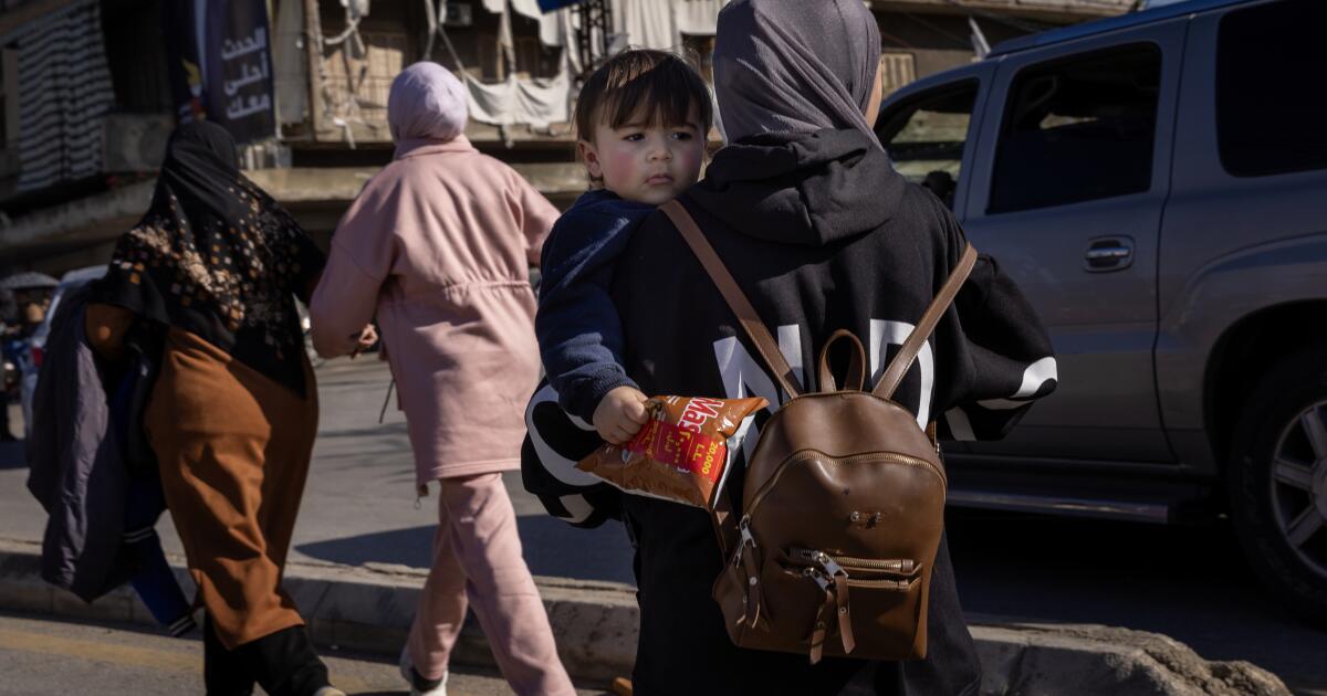 Thousands flee Beirut suburbs after unprecedented Israeli evacuation order