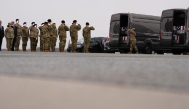 Contributor: How will Iran war end? Americans' pain will become unbearable