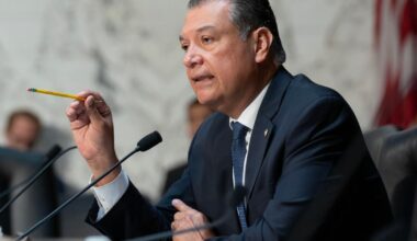 Senators demand return of deported California DACA recipient