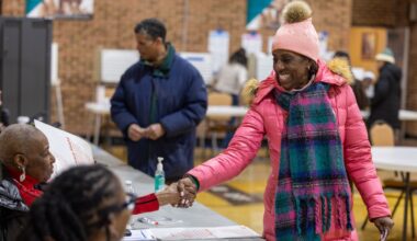 Democrat Donna Miller wins 2nd Congressional District, halting Jesse Jackson Jr.'s comeback attempt