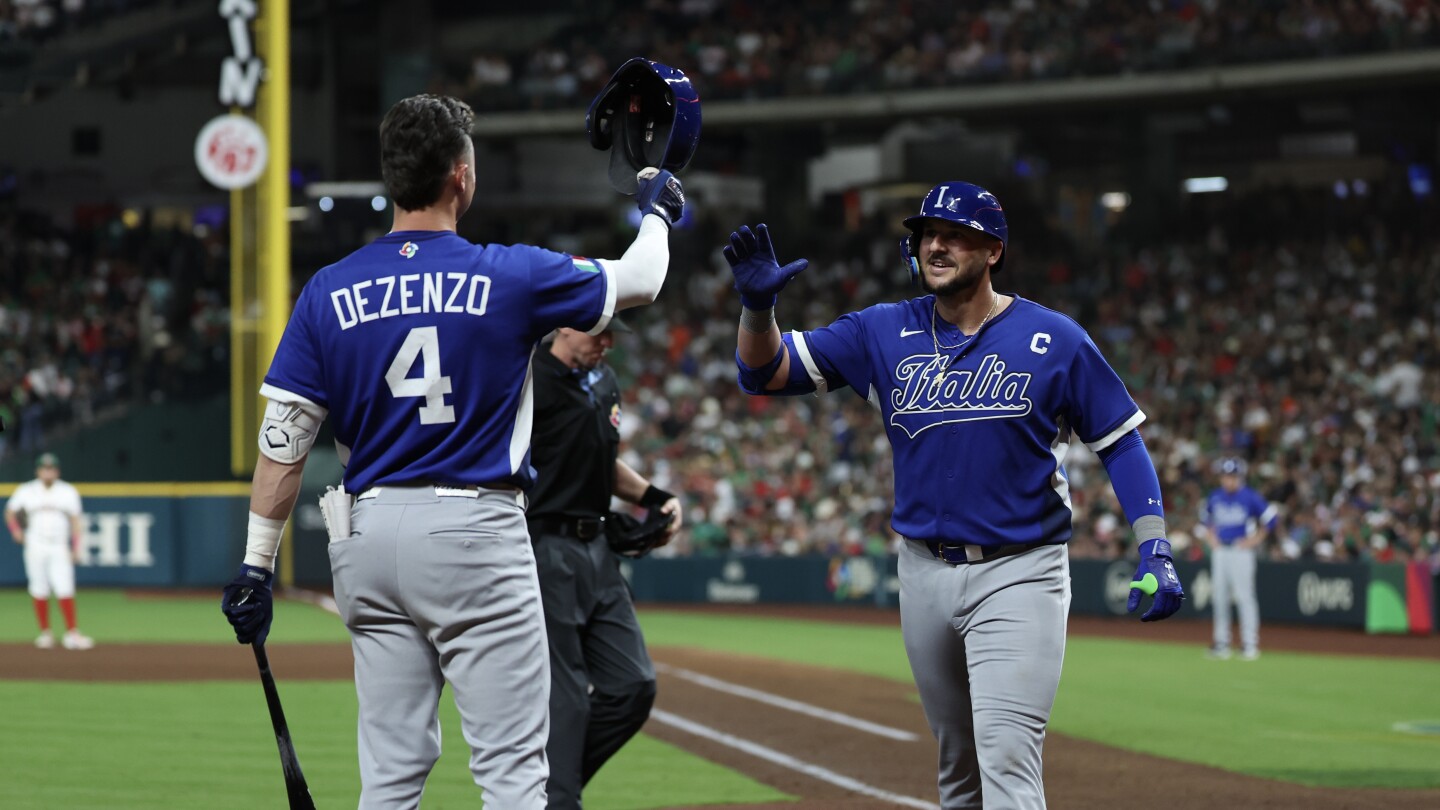 Pasquantino has WBC’s first 3-homer game to lead Italy over Mexico, advancing US to quarterfinals