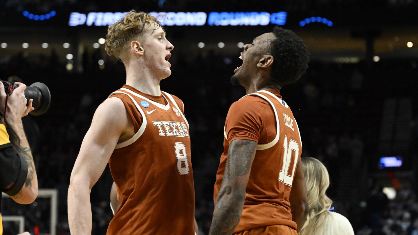 Texas goes from First Four to Sweet 16, beating Gonzaga 74-68 in March Madness