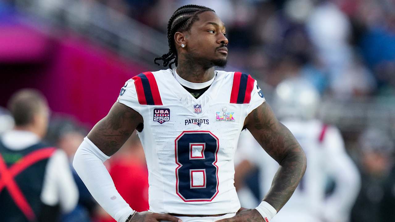 Patriots releasing WR Stefon Diggs after one season