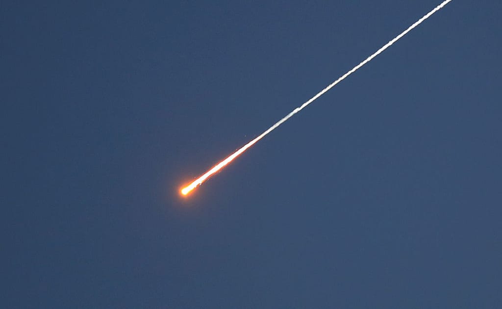 Iran strikes US base in Saudi Arabia; Yemen’s Houthis join the war – POLITICO