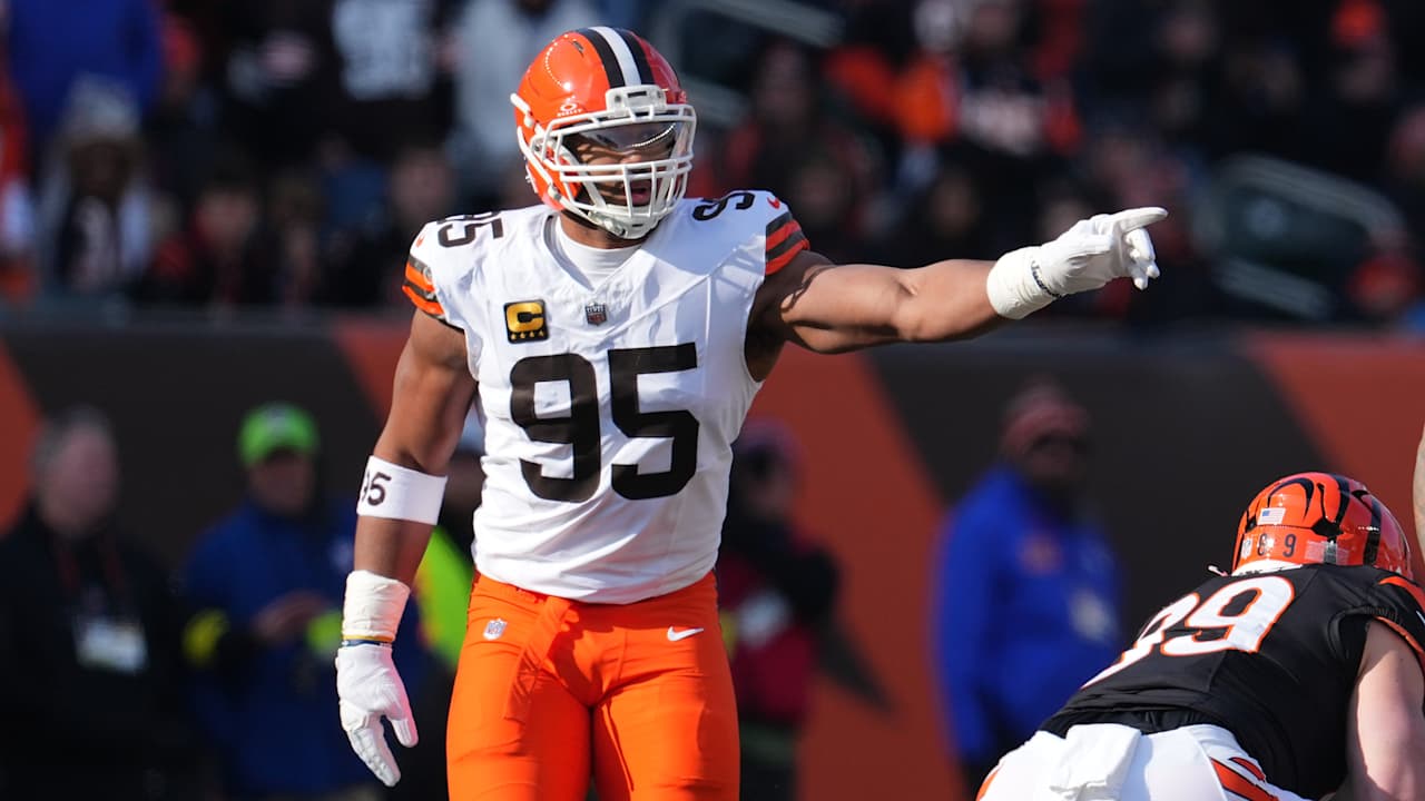 Browns 'adamant' they're not trading Myles Garrett after contract restructure