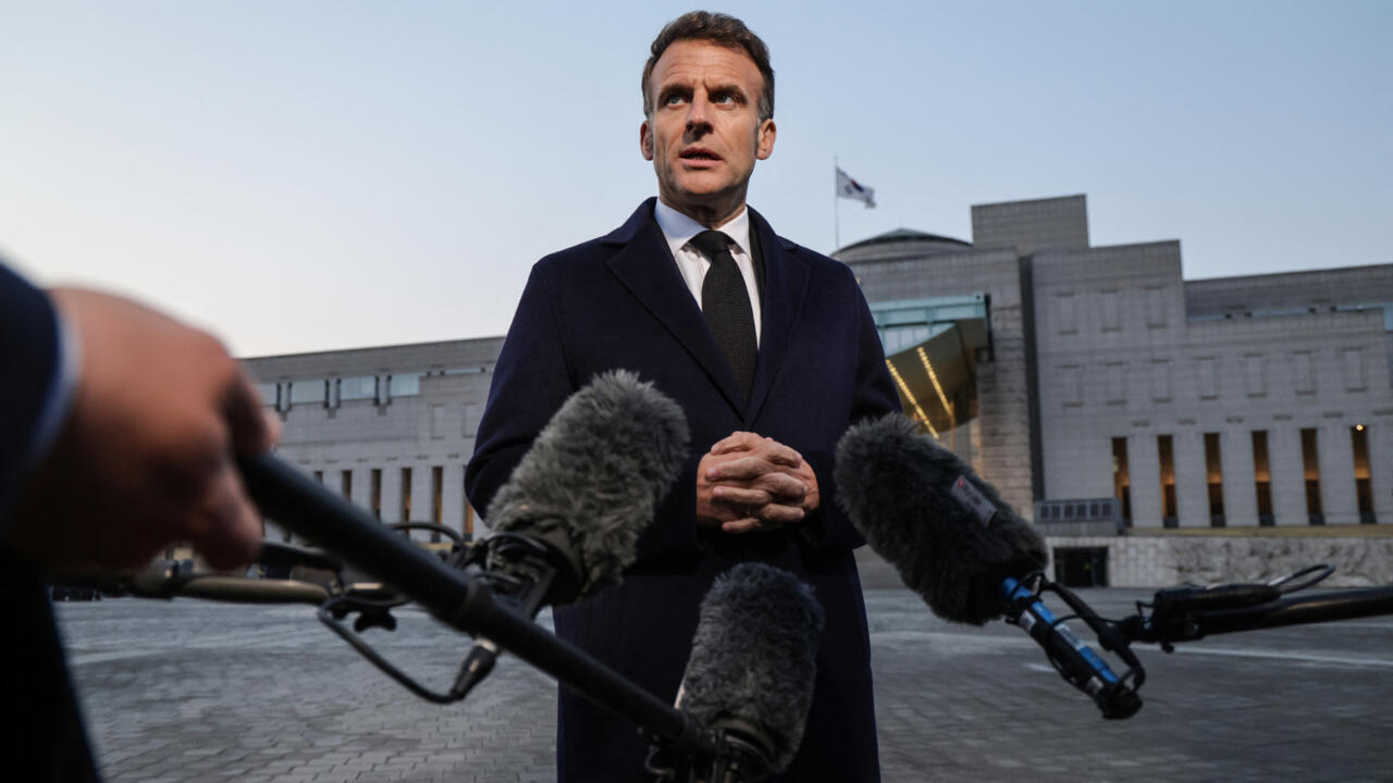 Macron says 'unrealistic' to open Hormuz Strait by force, urges Trump to 'be serious'