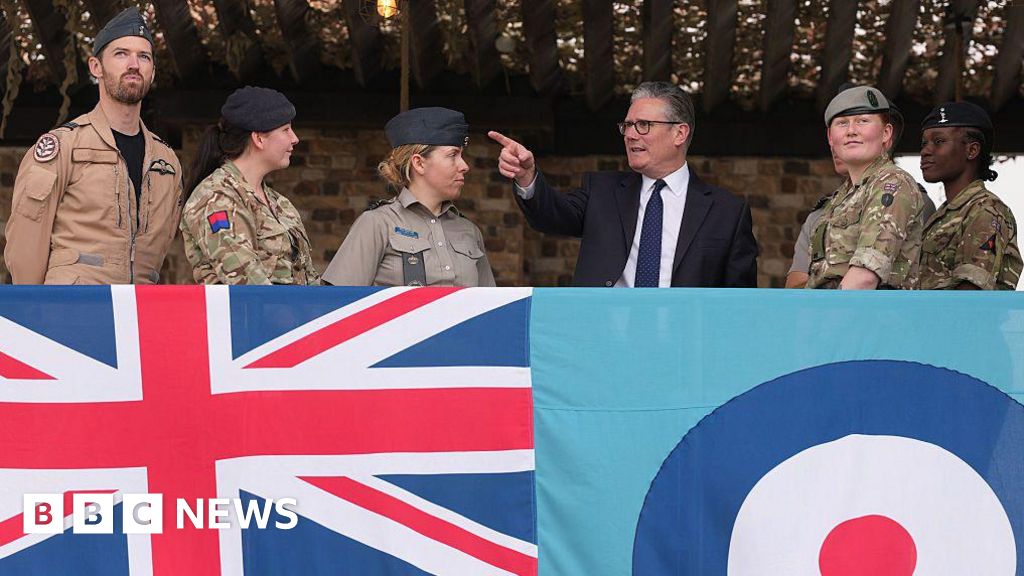 'We should not be at the mercy of events abroad' - Starmer - BBC