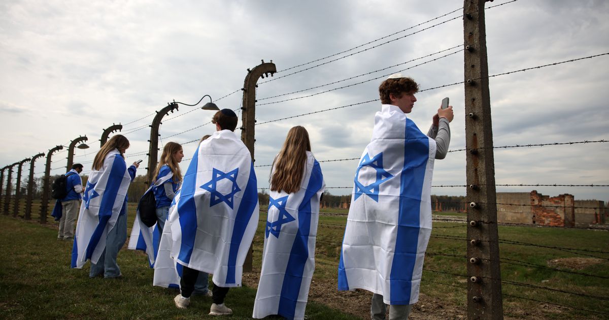 Poland and Israel mark Holocaust Remembrance Day in photos :: WRAL.com