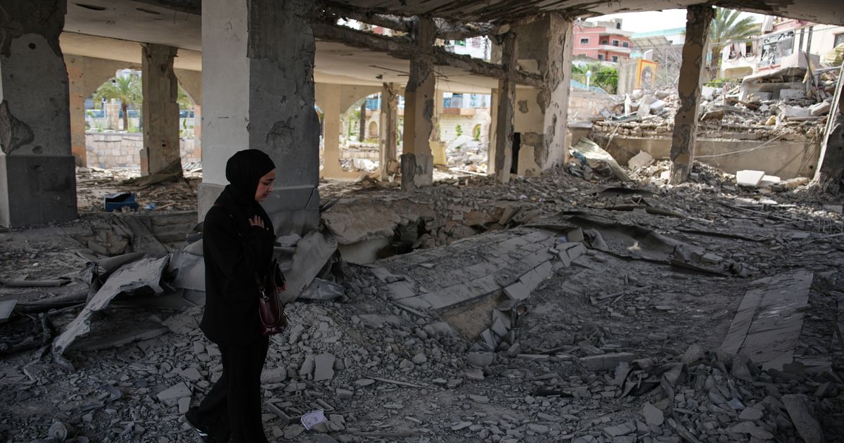 Trump hints at resuming attacks if ceasefire with Iran expires without a deal :: WRAL.com