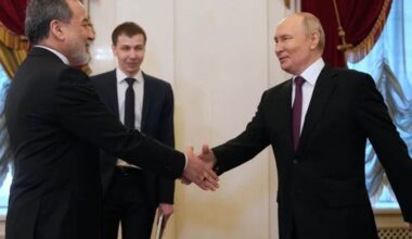 As Tehran praises Moscow, critics ask where Russia was