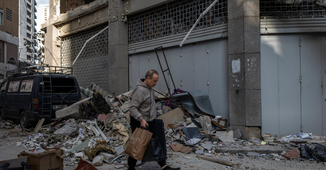 Iran War Live Updates: U.S.-Iran Cease-Fire Tested by Strikes on Lebanon and Confusion Over Strait