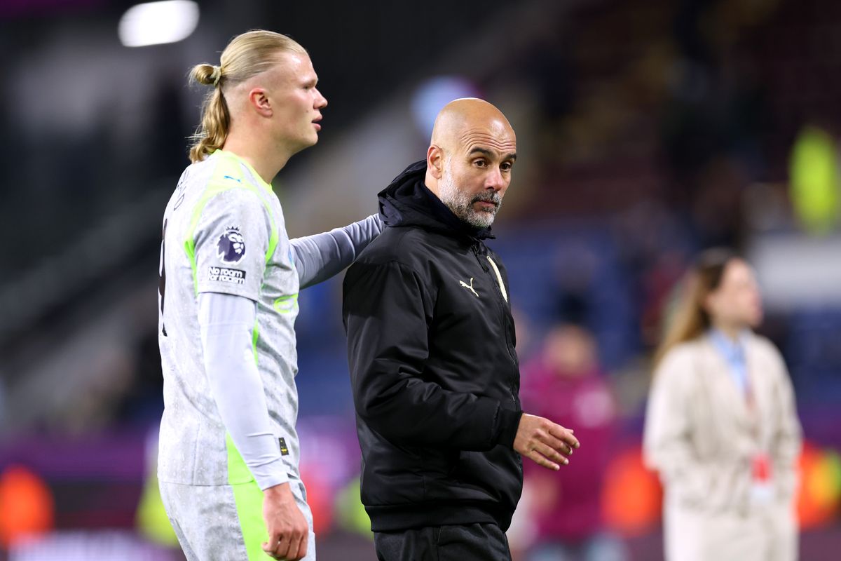 Arsenal and Manchester City's race for the title could not be closer