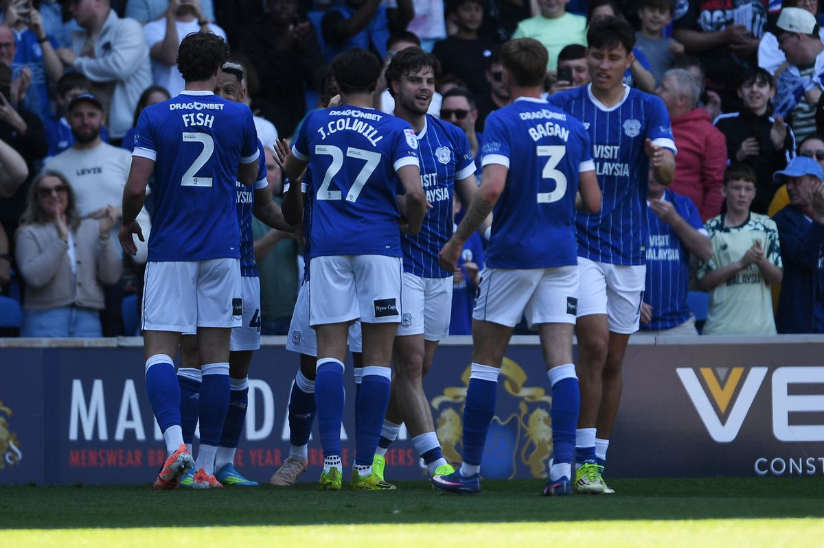 Ollie Tanner of Cardiff City celebrates scoring