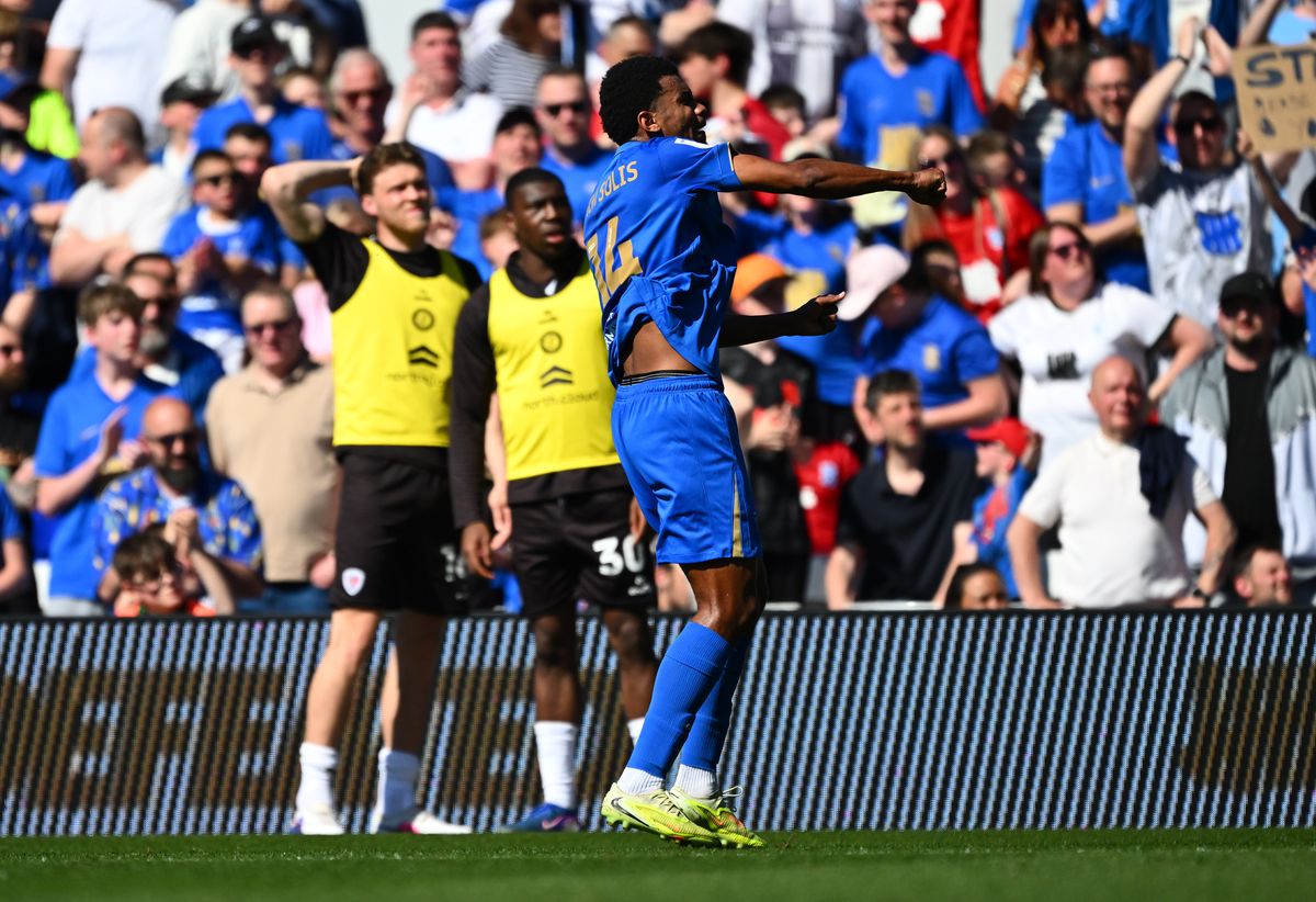 Jhon Solis of Birmingham City celebrates scoring against Bristol City
