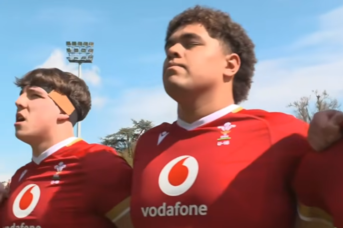 Mosese Tuliakiono sings the Welsh anthem before the Scotland match