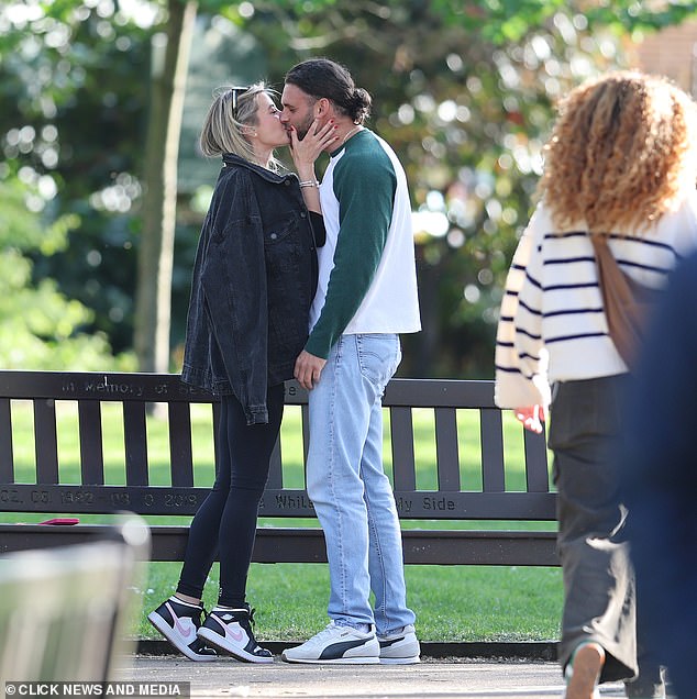 Australian actress Holly Valance was pictured this week sharing a kiss with ex-military man Grant Gale