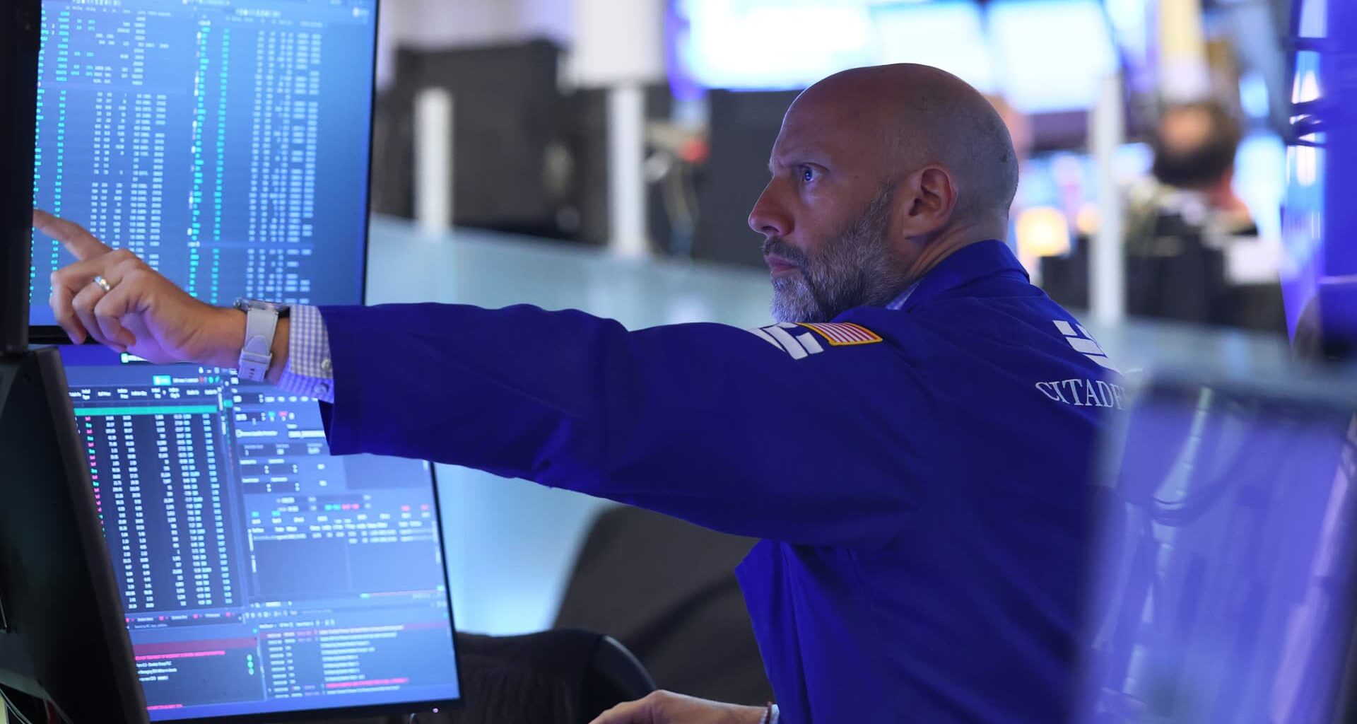 U.S. Treasury yields plunge 10 basis points amid Iran ceasefire