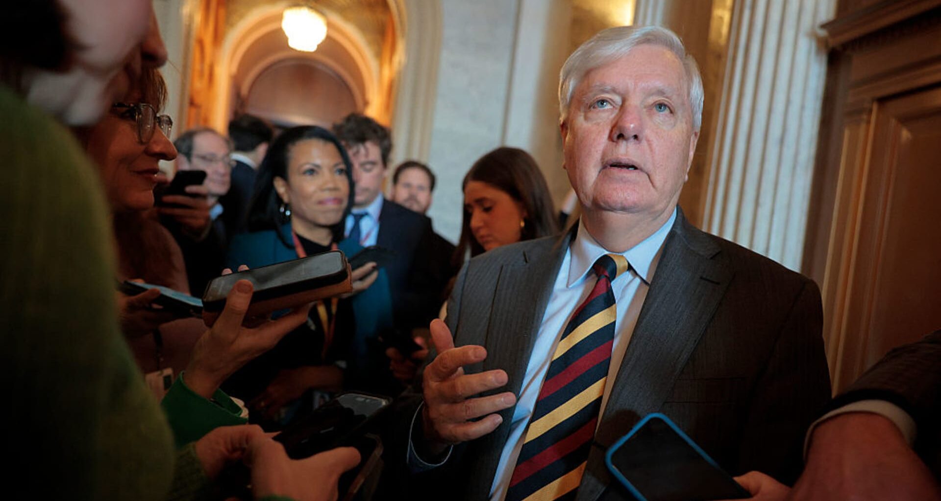 Congressional Republicans rally around Trump's White House ballroom project