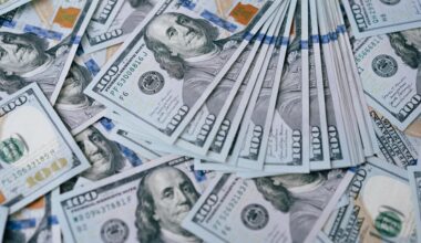 Dollar falls as traders weigh escalating Iran war against ceasefire hopes