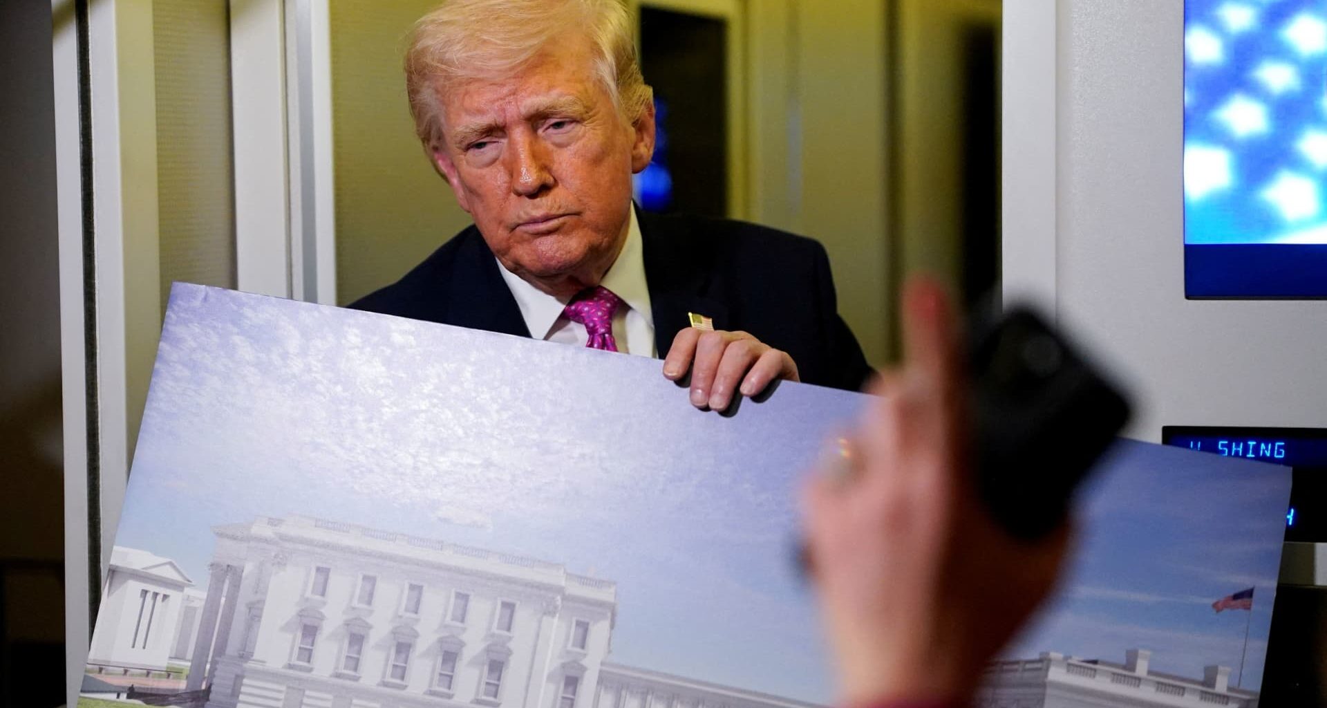 Trump ballroom won't get White House Correspondents' dinners, critics say