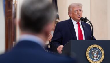 5 things to know before the market opens Thursday