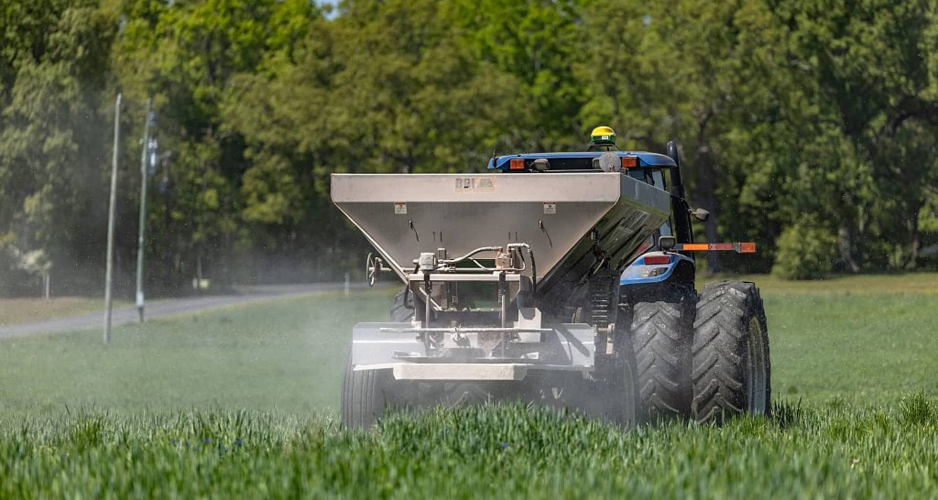 U.S. farmers struggling to afford fertilizer amid Iran war