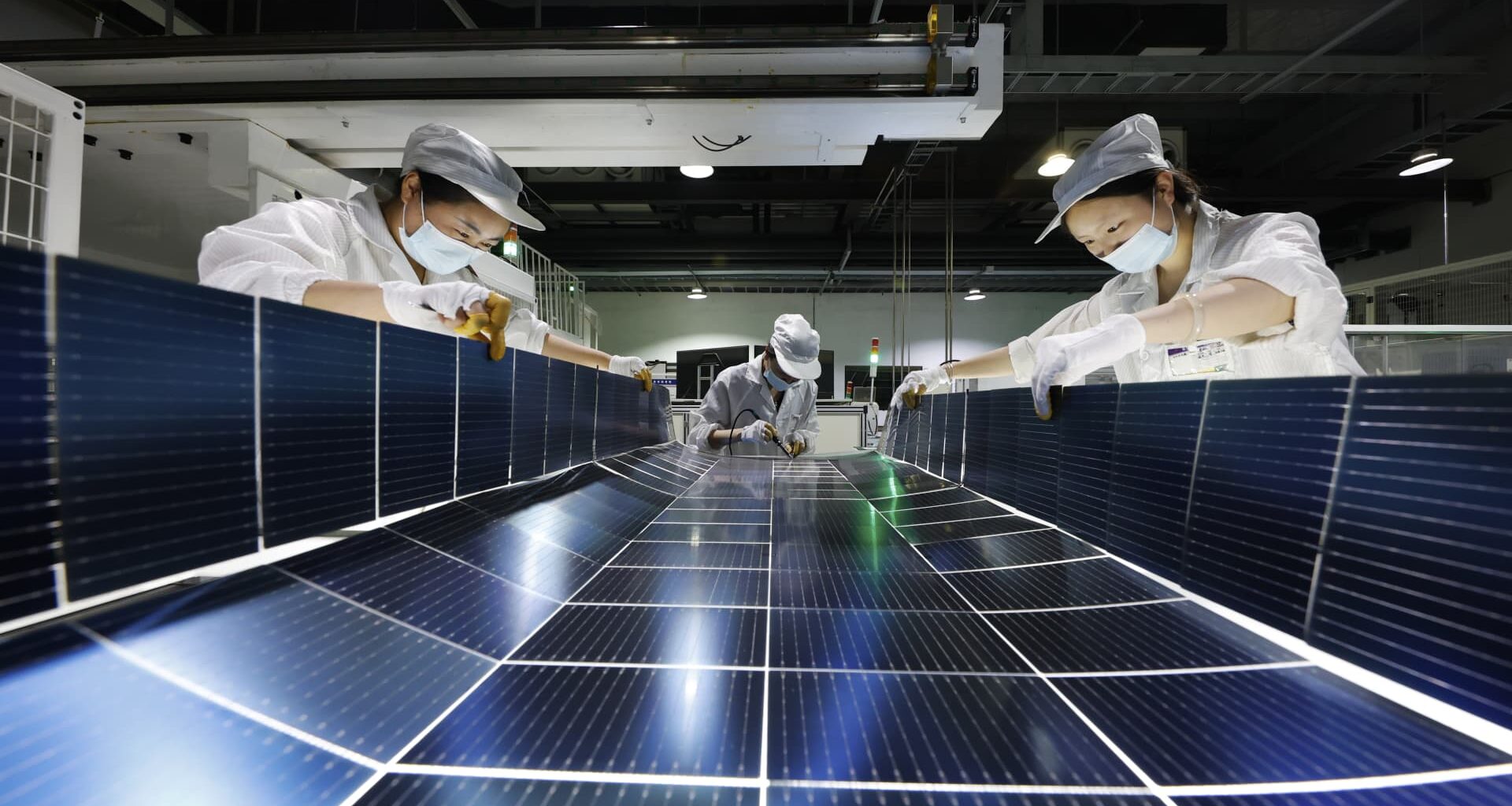 China industrial profits jump 15.8% in March despite Iran war oil disruption