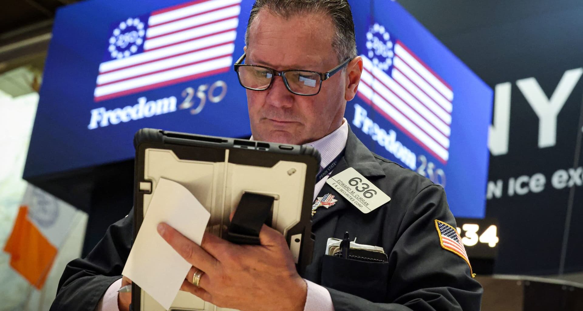 HSBC is ‘max bullish’ stocks, saying Iran conflict is not a game changer