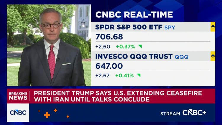 Pres. Trump says U.S. extending ceasefire with Iran until talks continue