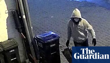 Suspect accused of planting pipe bombs on eve of January 6 faces new charges | US Capitol attack