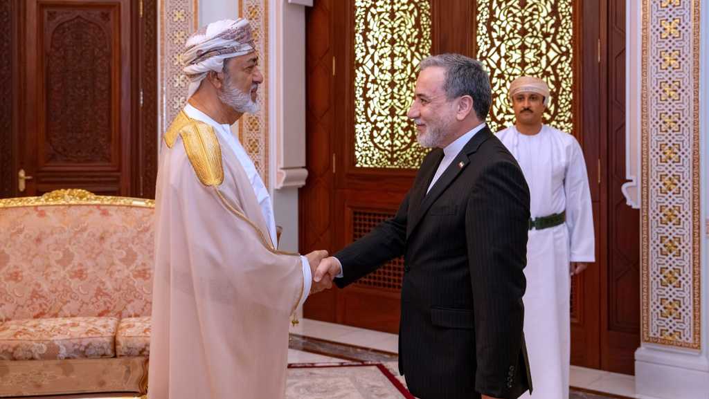 Iran's top diplomat returns to Pakistan but Trump says the sides can talk by phone