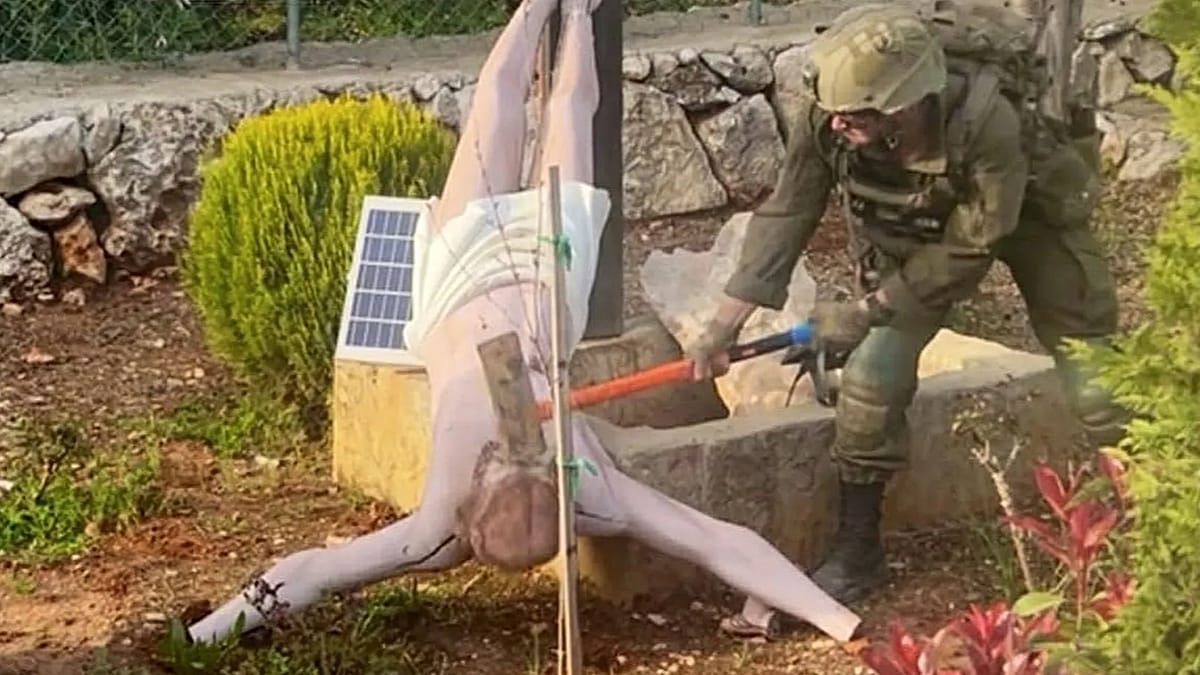Israeli army jails two soldiers for smashing head of Jesus statue in southern Lebanon