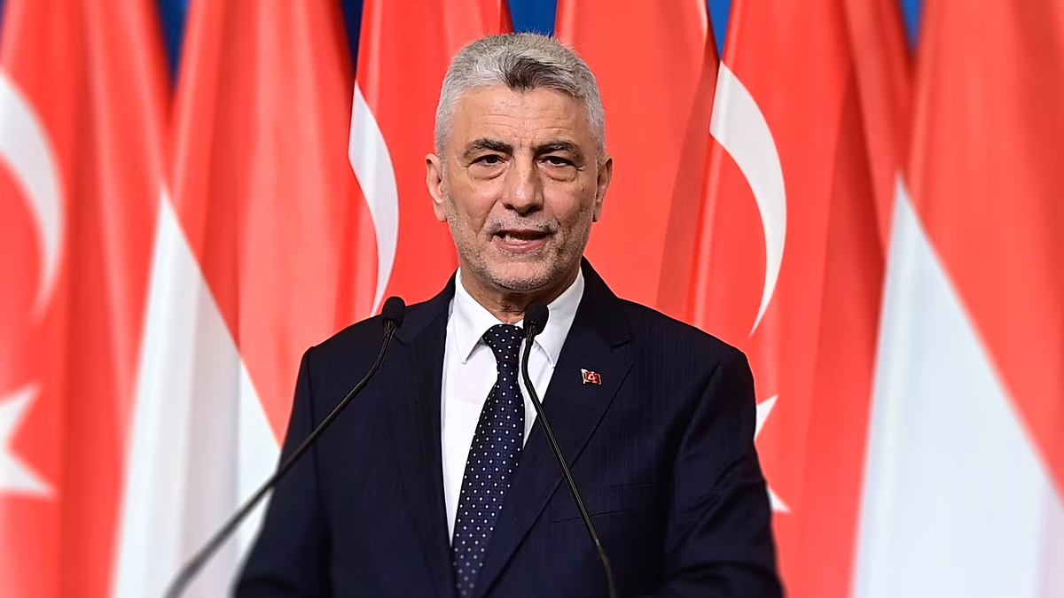 'NATO not obliged to reopen the Strait,' Turkey's trade minister tells Euronews