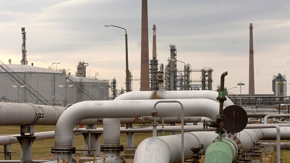 Zelenskyy announces Druzhba oil pipeline repaired and 'can resume operation'