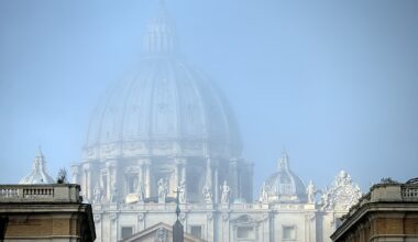 Pentagon denies threatening Vatican over pope's remarks on US intervention in Iran