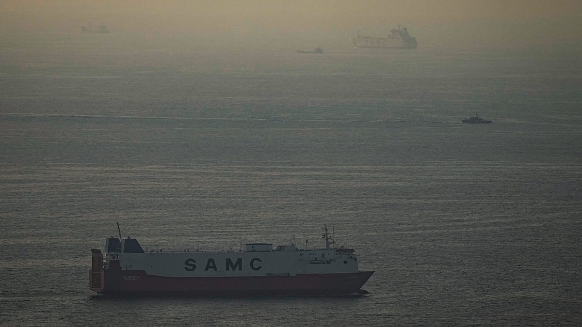 French ship crosses Strait of Hormuz in first Western European transit during Iran war