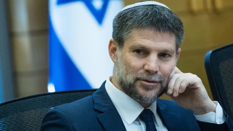 Israel withholds PA tax funds, citing terror payments