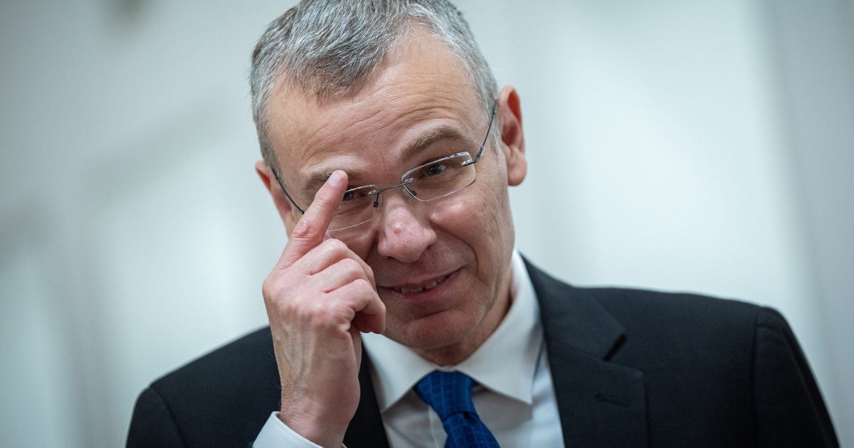 Israel's Top Court Must Make It Clear: The Justice Minister's Tricks Are Unacceptable