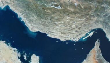 US Strikes Kharg Island as Trump Repeats Threat to Destroy Iran