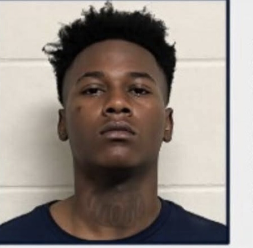 Murder Suspect in Custody for La. Mall Shooting Is 17