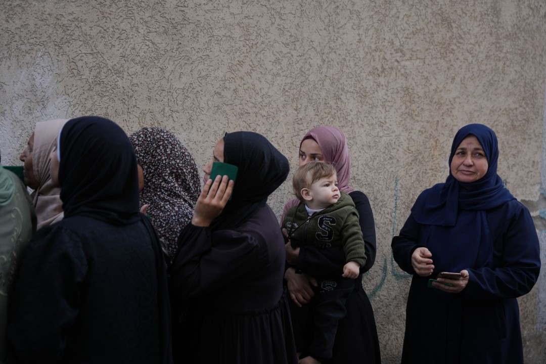 In Pilot Election, Palestinians Vote for First Time in Years
