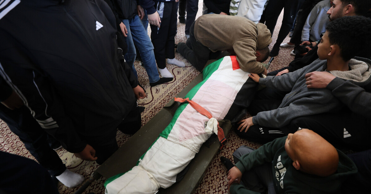 Calls for sanctions over forced evictions in the West Bank are growing • Table.Briefings