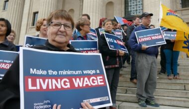 Manitoba's minimum wage set to rise in October but not enough, says labour federation