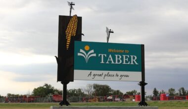 Taber, Alta., named 2026 Hockeyville champ after arena explosion