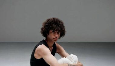 Iran withholds body of executed teen protester