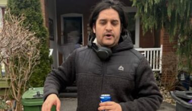 Toronto police search for suspect accused of following a 13-year-old girl