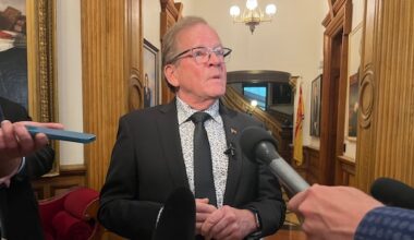 Province’s rule change left students stranded in school buses, despite minister’s promise otherwise