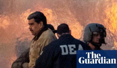 Trump ‘reaping bitter fruit’ of thinking Iran intervention as easy as Venezuela, says former diplomat | Venezuela