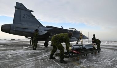 Saab dangles sovereign data centre in Montreal to undercut F-35 fighter contract
