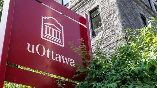 University of Ottawa under lockdown due to 'violent threat'